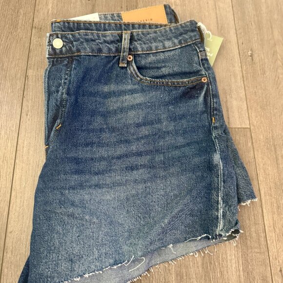 H&M &Denim Vintage High-Waisted Jean Shorts – Size 18 - Picture 4 of 5